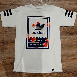 Mens Adidas tee size small